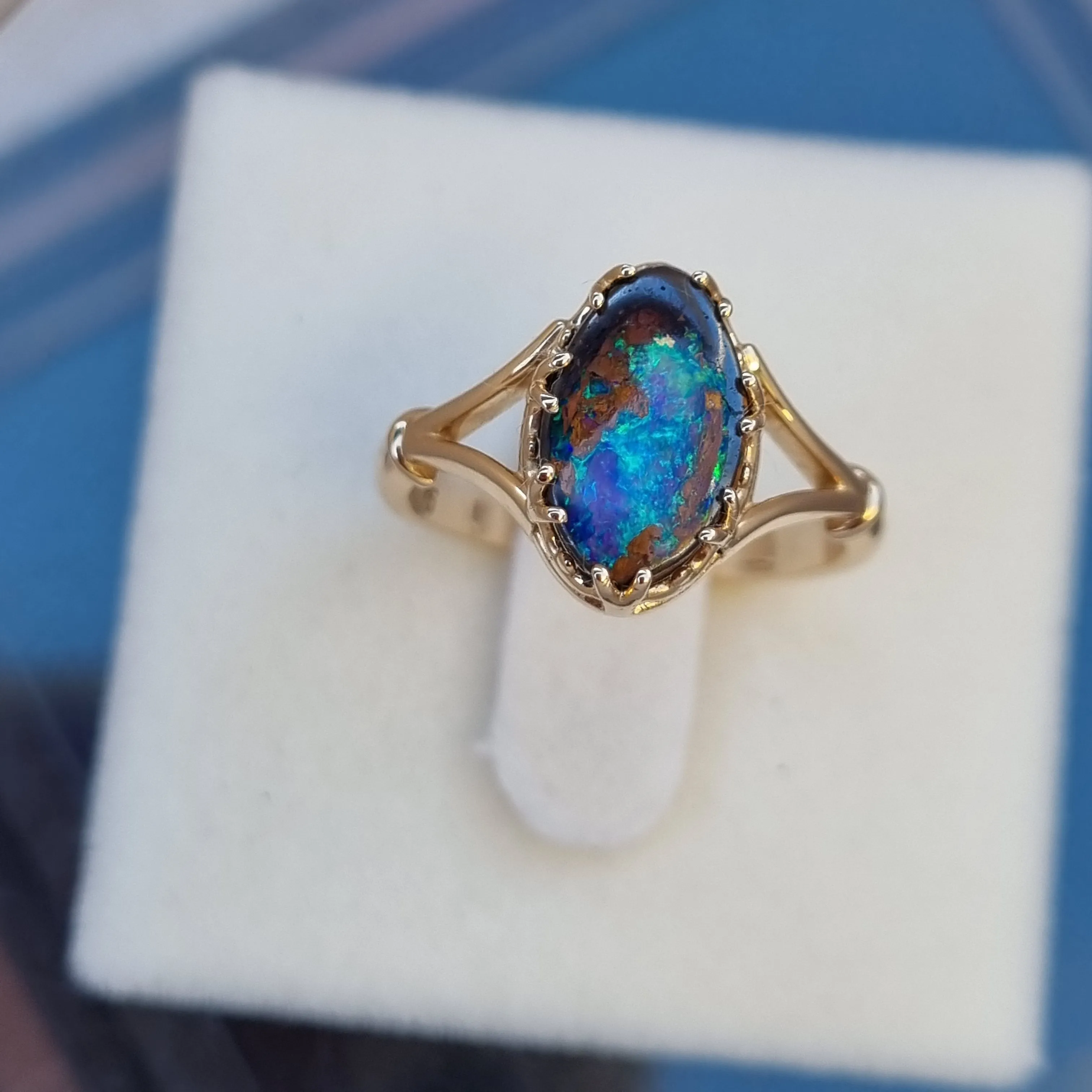 Antique Gallery Style Queensland 'Rock Pool' Boulder Opal Solitaire ring     Design Ref:  Y-gallerystrip