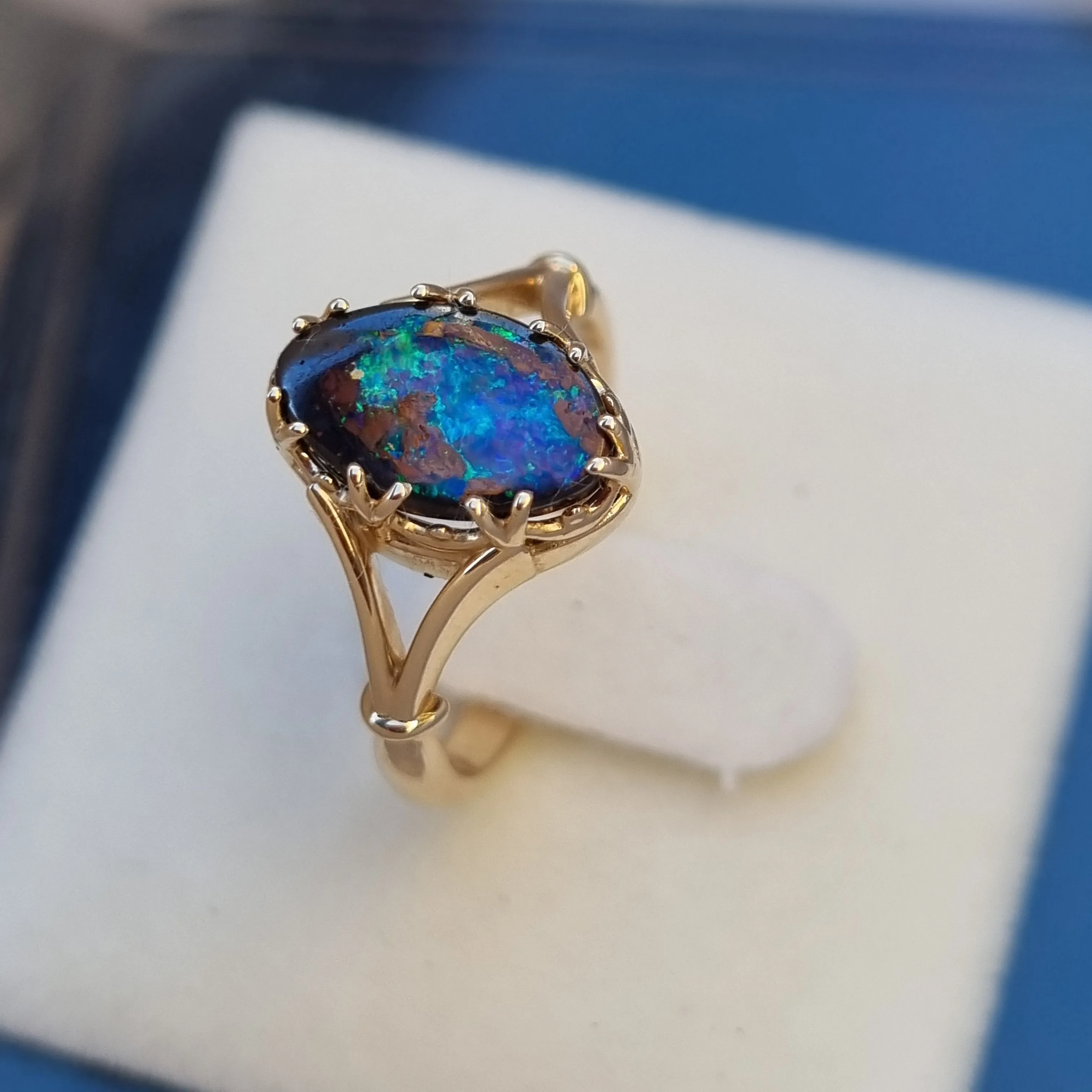 Antique Gallery Style Queensland 'Rock Pool' Boulder Opal Solitaire ring     Design Ref:  Y-gallerystrip