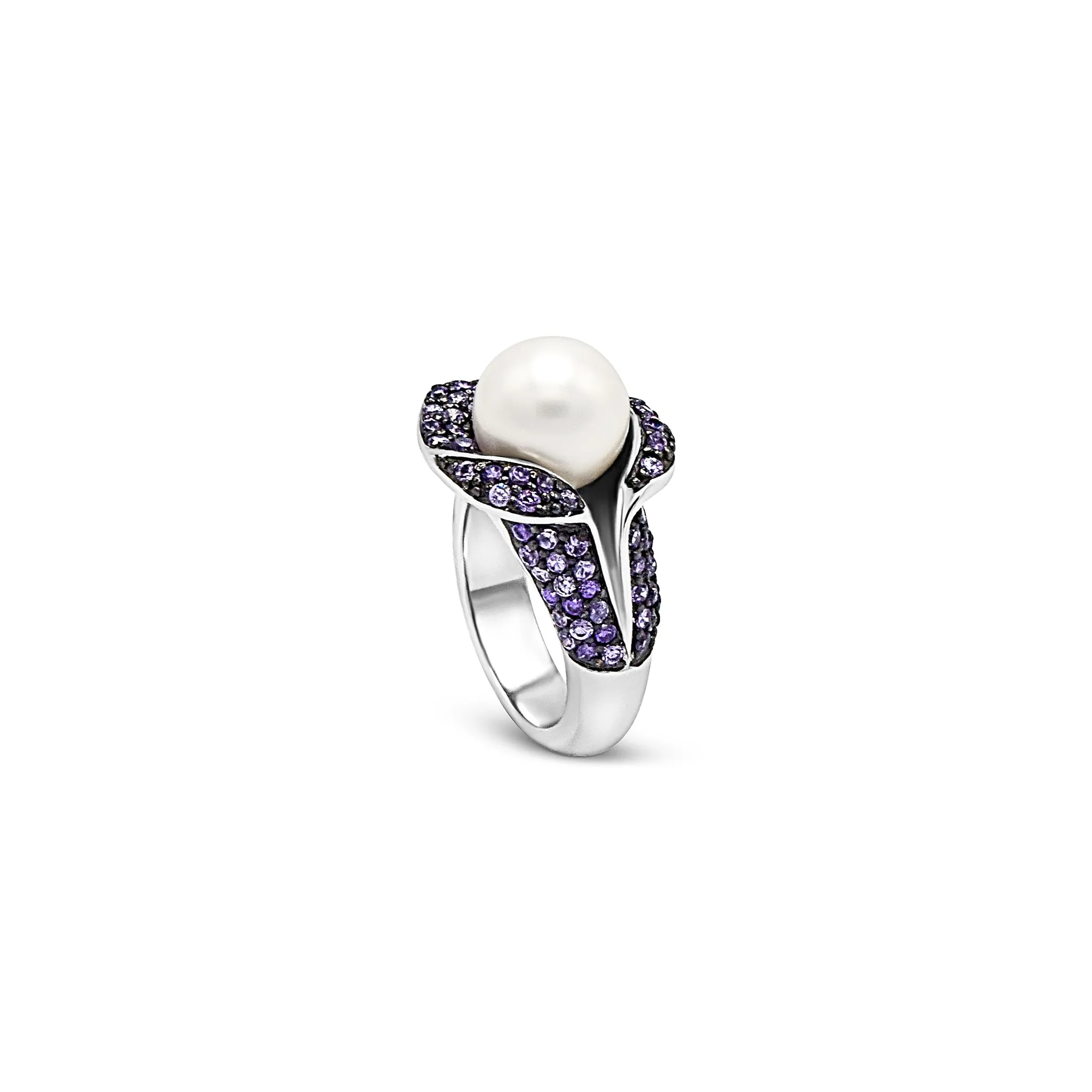 Elegant Blossom Pearl Ring
