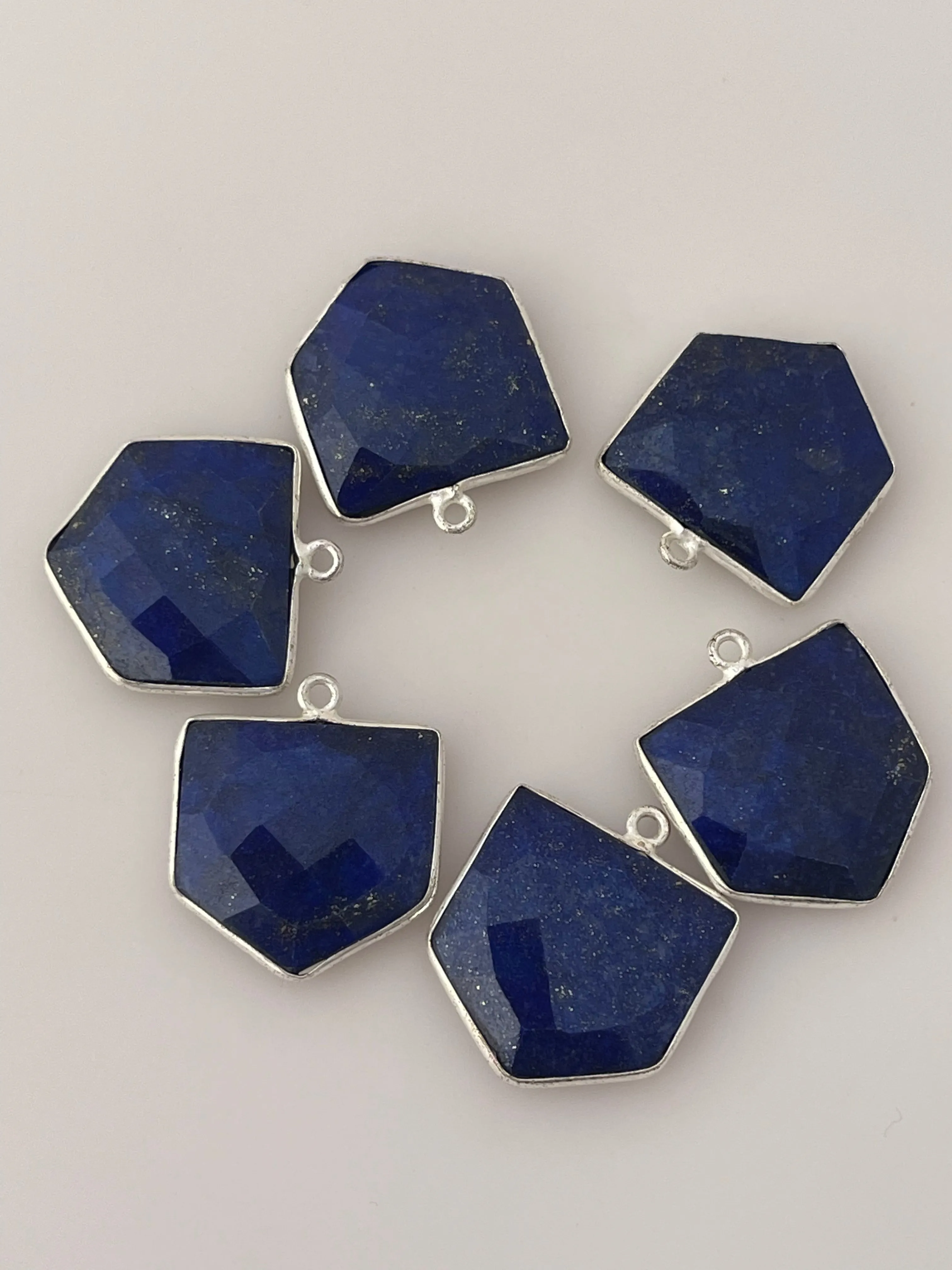 Lapis One  Piece a Pack One Loop Sterling Silver 925 Lapis Lazuli  Bezel ,Pentagon Shape, Size: 18mmX18mm.
