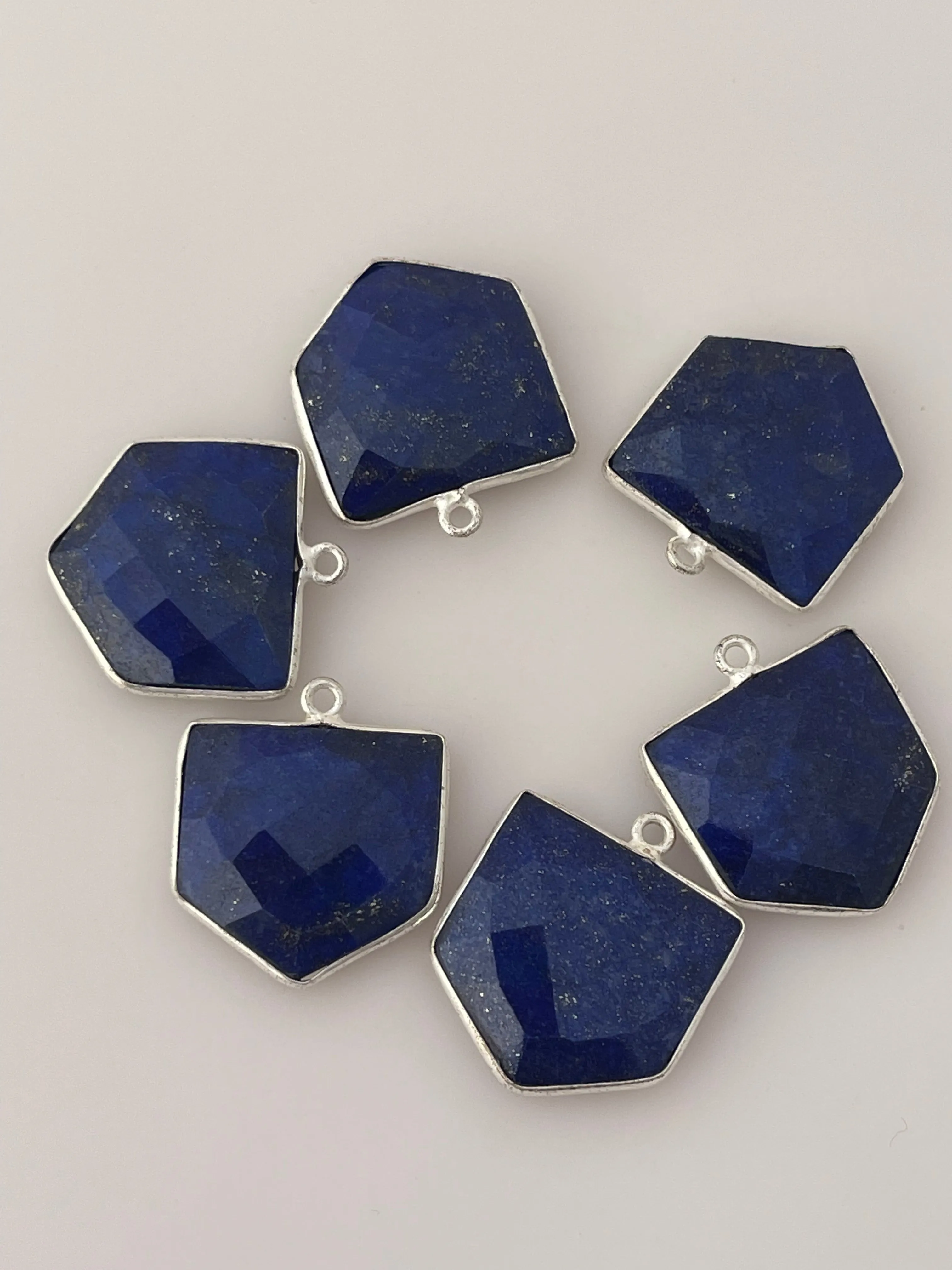 Lapis One  Piece a Pack One Loop Sterling Silver 925 Lapis Lazuli  Bezel ,Pentagon Shape, Size: 18mmX18mm.