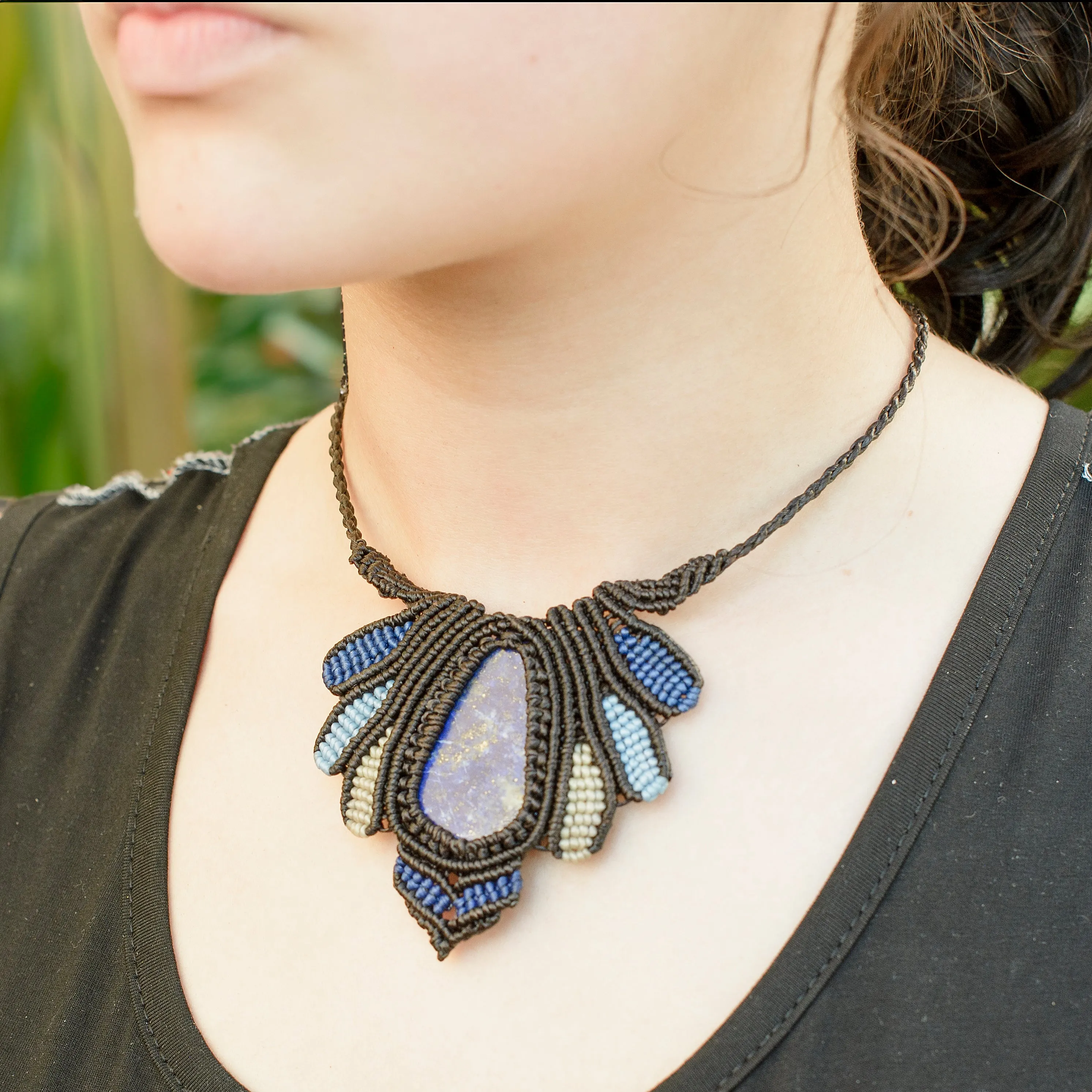 Vishuddha Macrame Pendant with Lapis Lazuli Stone