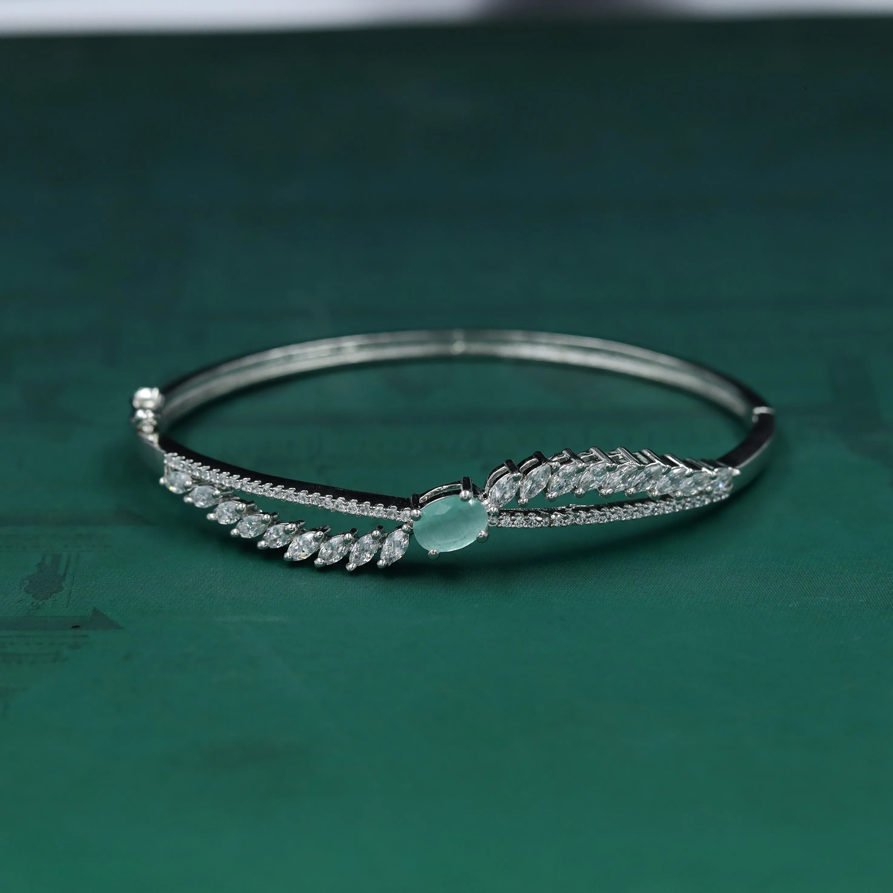 Zircon/AD Bracelet 10678-69