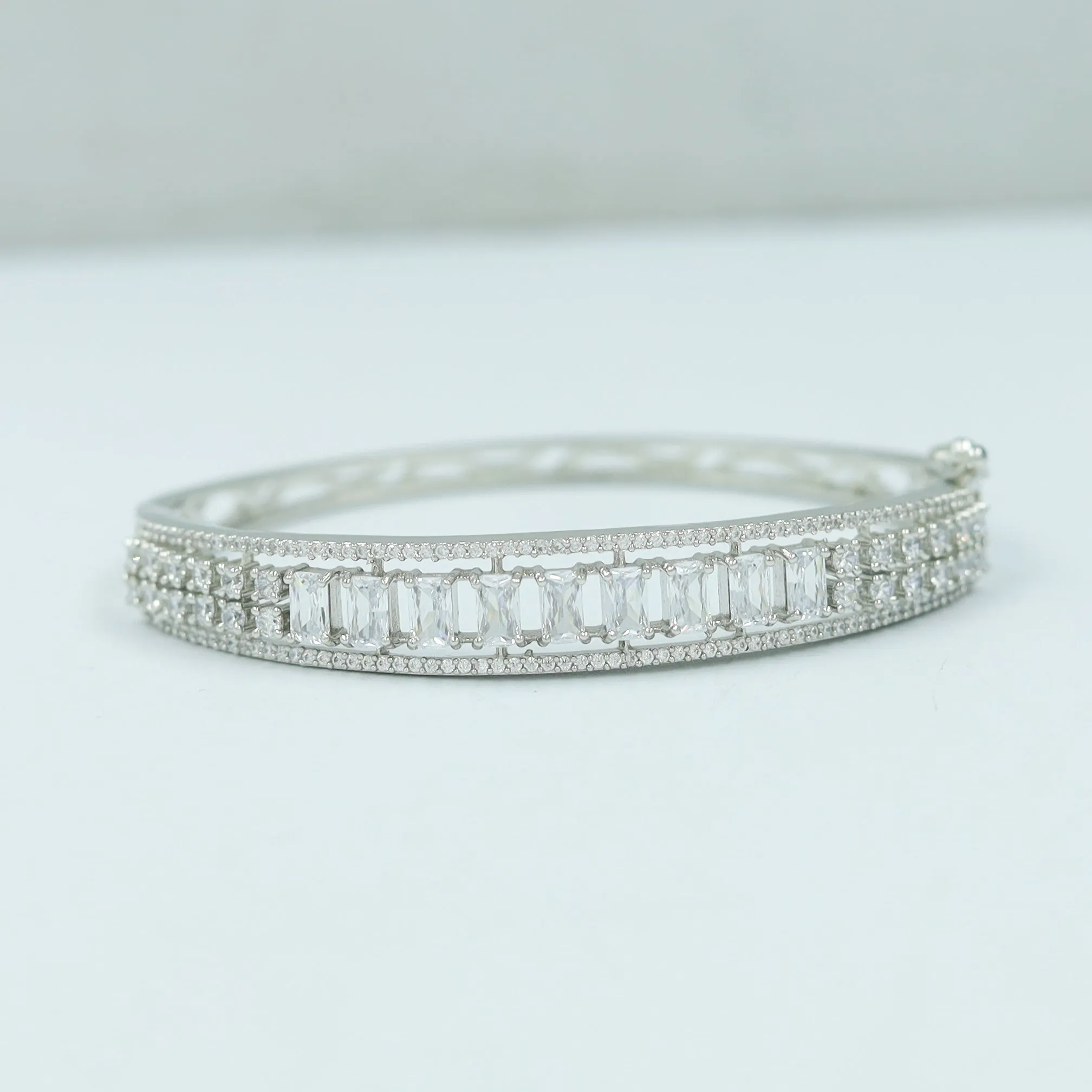 Zircon/AD Bracelet 11700-11