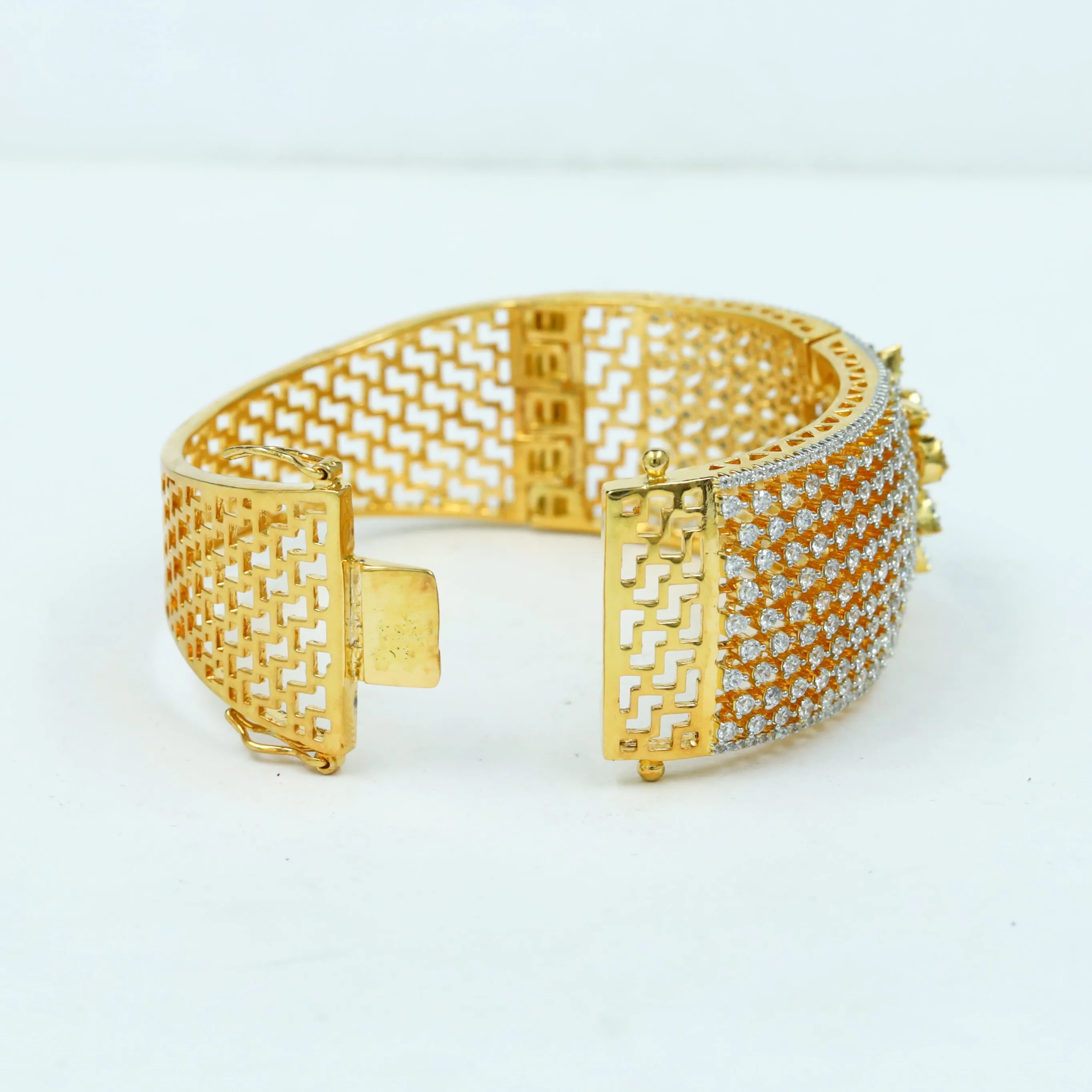 Zircon/AD Bracelet 12015-69