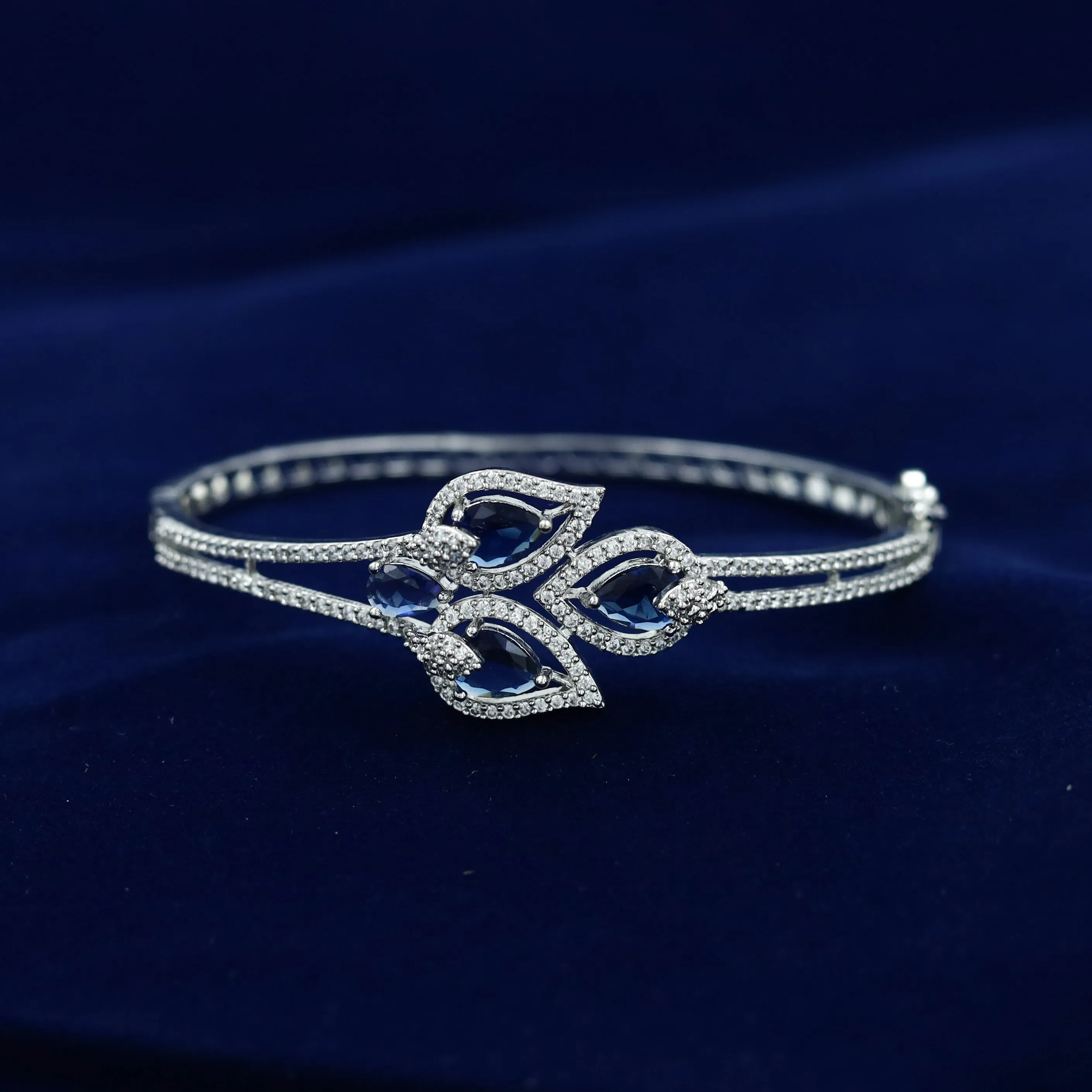 Zircon/AD Bracelet 12018-69